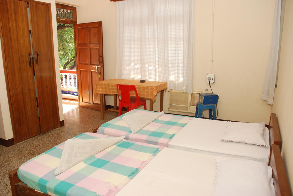 كاندولِم Pinto Guest House الغرفة الصورة