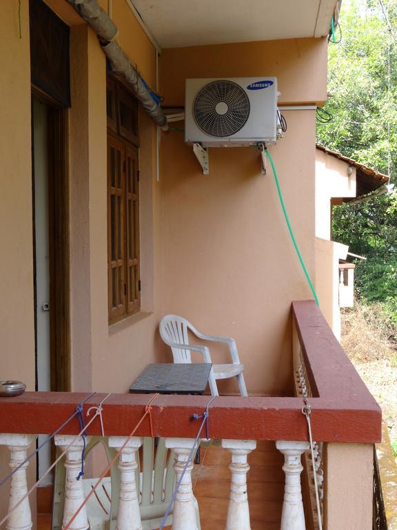 كاندولِم Pinto Guest House الغرفة الصورة